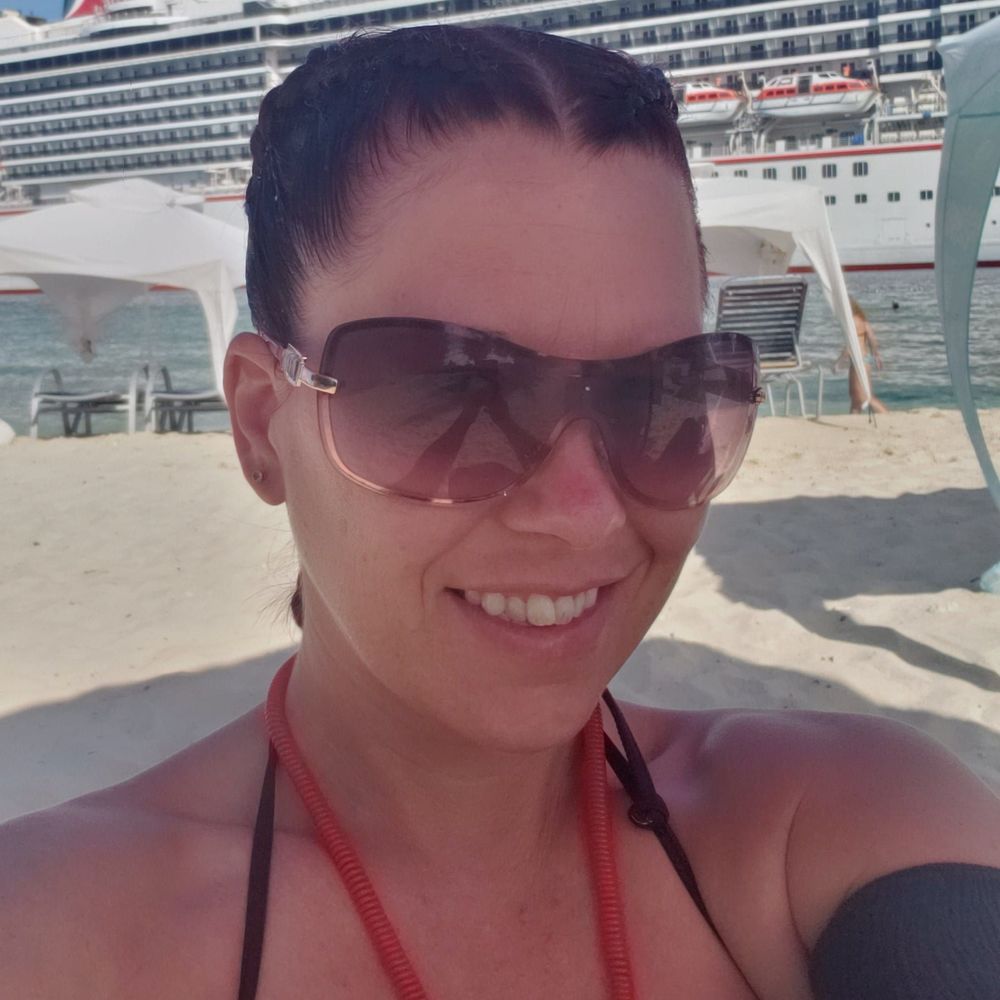 Meet your Posher, Christine